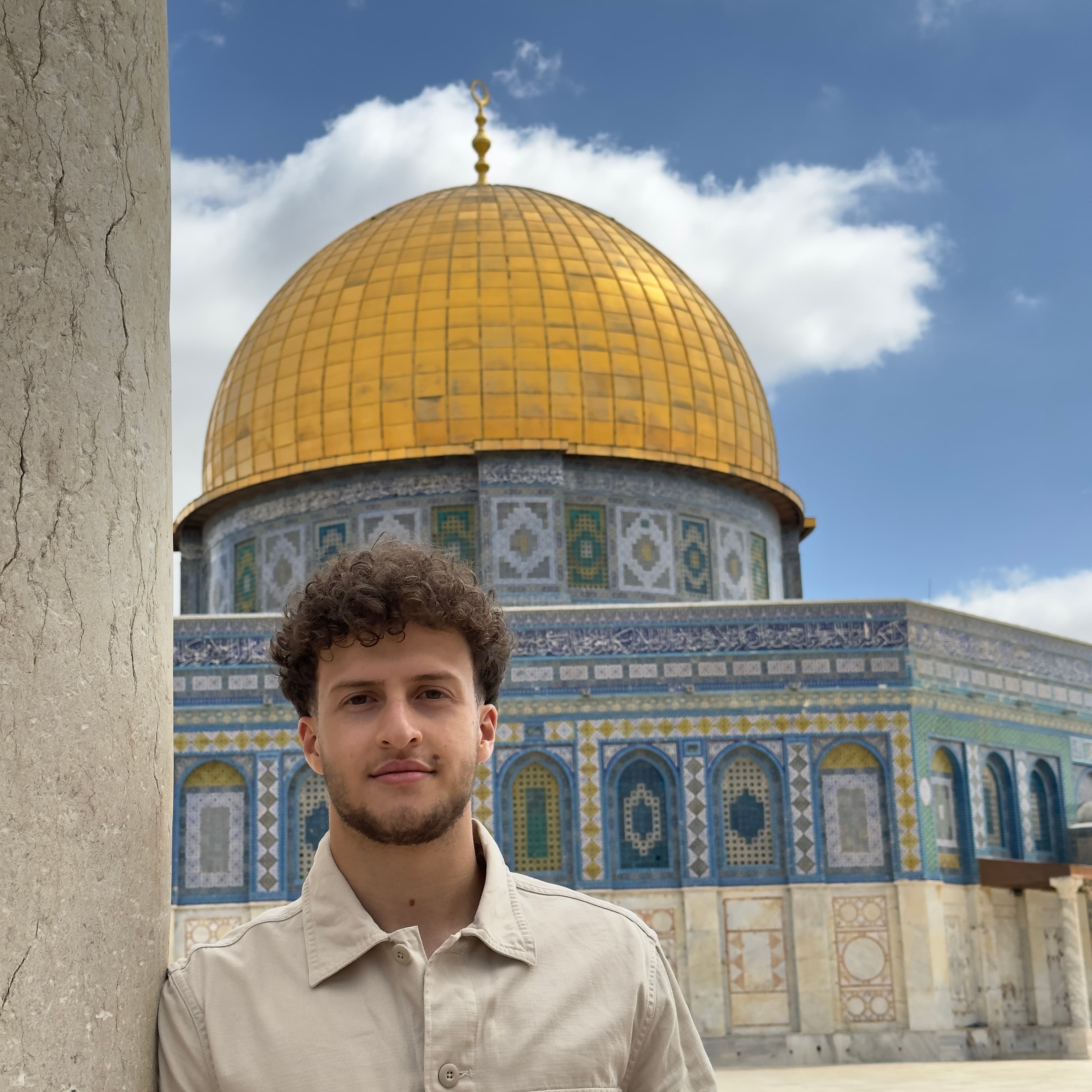 Portrait of Abdellah, GCSE Maths and Science tutor